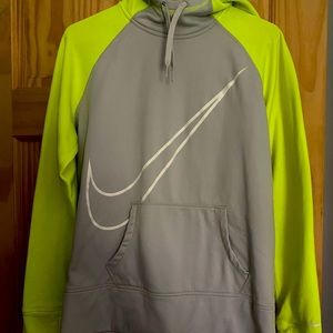 Women’s Nike Sweatshirt